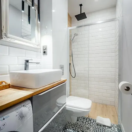 By Cathedral Apartment