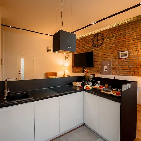 By Cathedral Apartment Czestochowa